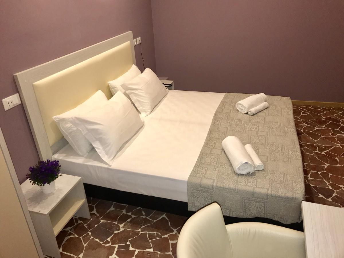 Hotel Paganini Firenze Esterno foto